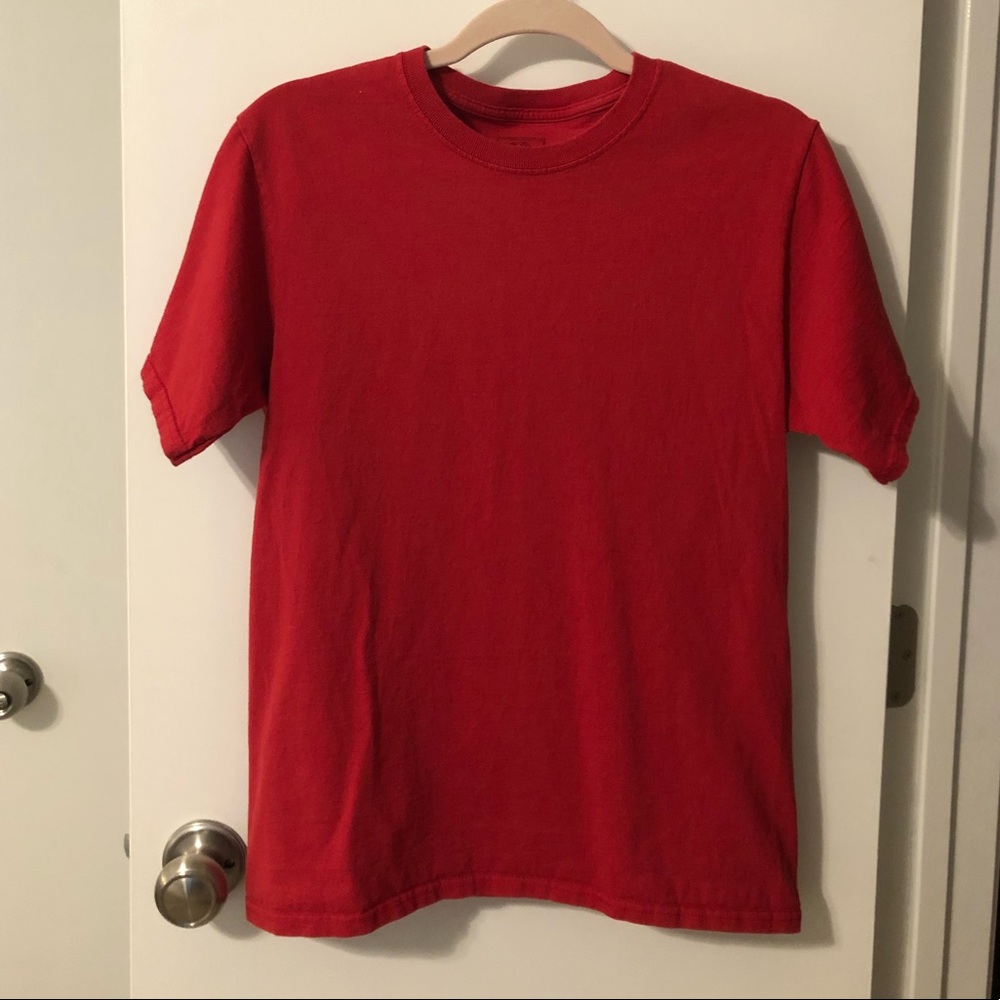 tee-shirt